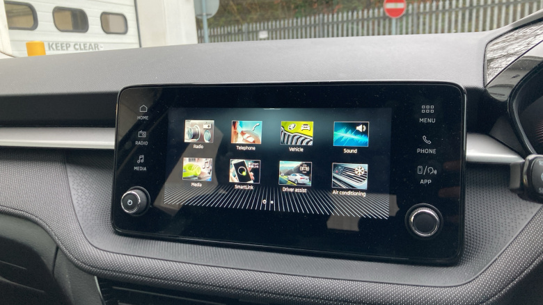 Skoda Fabia 1.0 MPI 80 SE Edition 5dr Petrol Hatchback